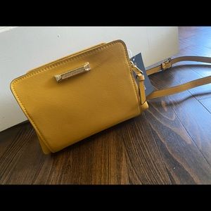 Steve Madden crossbody 💕Brand New w/Tags💕